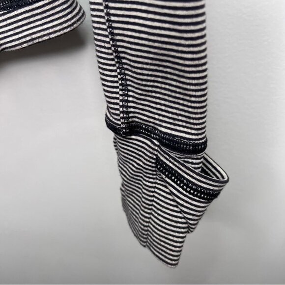 Lululemon Forme Striped Jacket Full Zip Size 6 Activewear Sporty - Picture 6 of 15